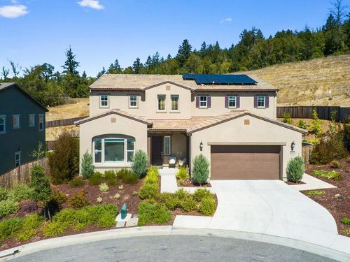105 Shady Oak Way, Scotts Valley, CA, 95066-4817 | Card Image