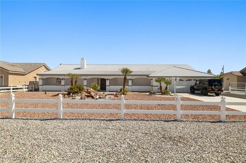 1871 Blackhorn St, Pahrump, NV, 89048-8127 | Card Image