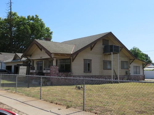 454 N 3rd Avenue, Oakdale, CA, 95361 | Card Image