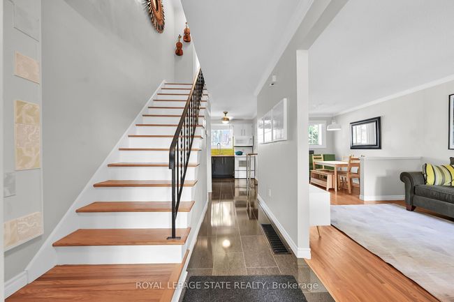 6 - 199 York Rd, Condo with 3 bedrooms, 2 bathrooms and 1 parking in Dundas ON | Image 10