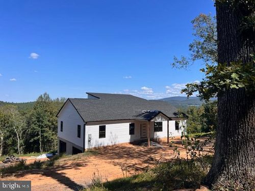 930 River View Rd, Rileyville, VA, 22650-1675 | Card Image