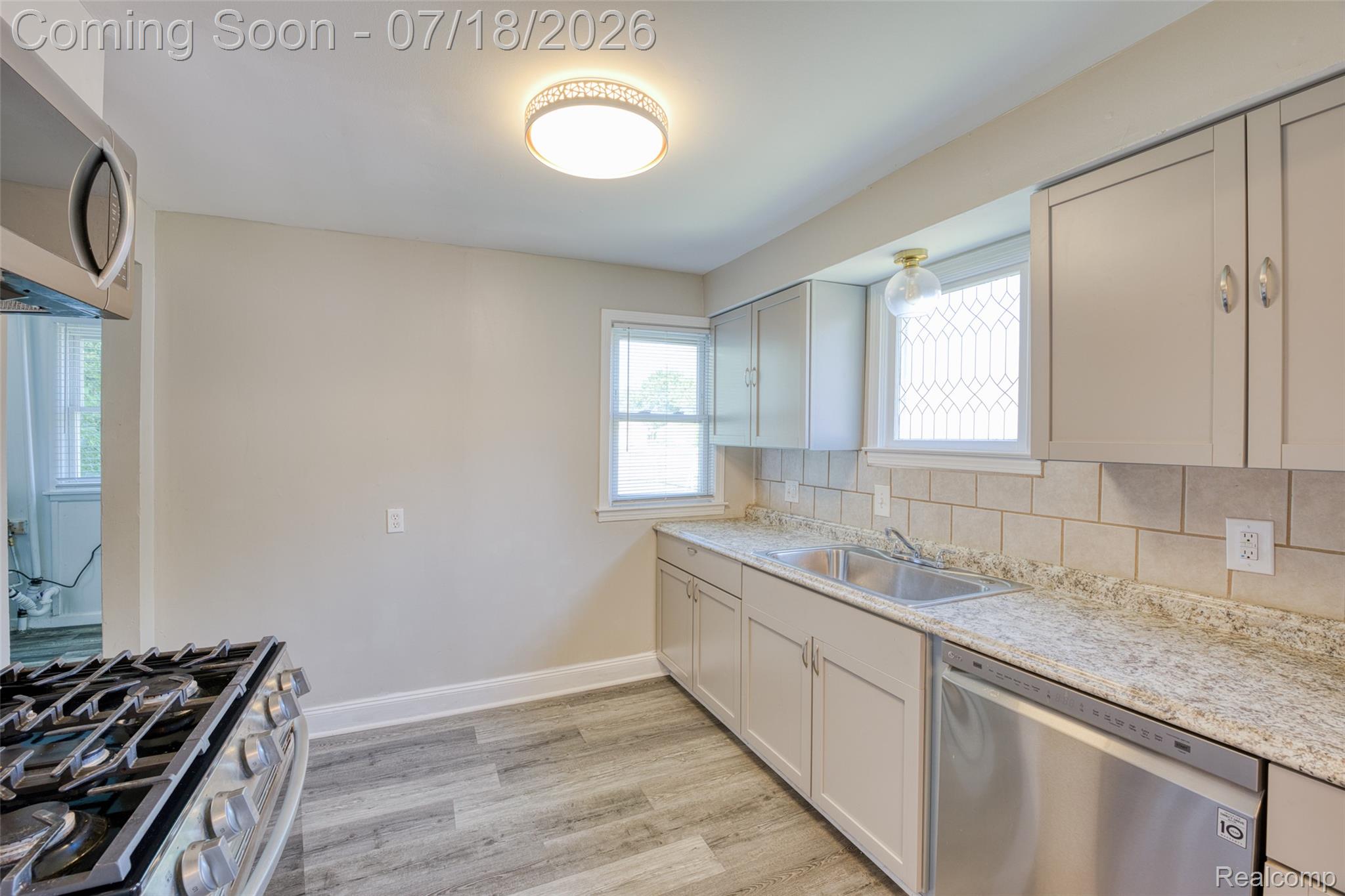 Residential in Dearborn Heights 3
