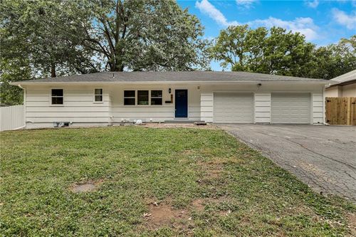 6410 Harvard Ave, Raytown, MO, 64133-5422 | Card Image