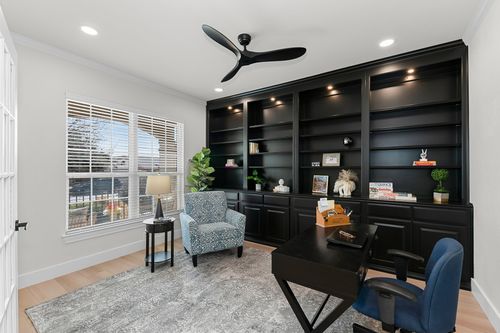 206 Armstrong Dr, Georgetown, TX, 78633-5136 | Card Image