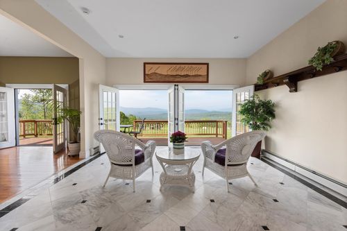 33 Winterberry Rd, Plymouth, NH, 03264-3524 | Card Image