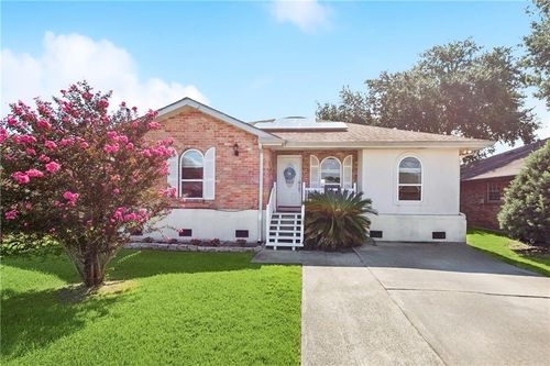 3232 Iowa Ave, Kenner, LA, 70065-4619 | Card Image