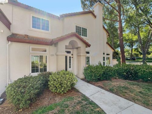5740 Belleza Dr, Pleasanton, CA, 94588-4094 | Card Image