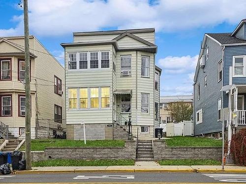 1-703 Schuyler Ave, Kearny, NJ, 07032-4202 | Card Image