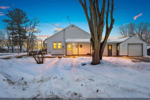 812 Fremont Street, FREMONT, WI, 54940 | Card Image