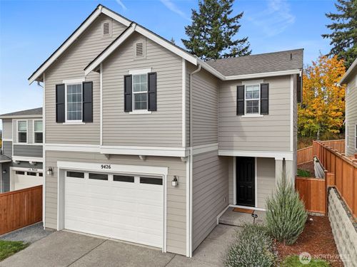 9426 S 237th St, Kent, WA, 98031-3803 | Card Image