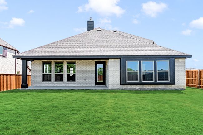 11916 Serval St, House other with 4 bedrooms, 3 bathrooms and null parking in Godley TX | Image 27