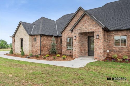 946 Trunci Circle, Newcastle, OK, 73065 | Card Image