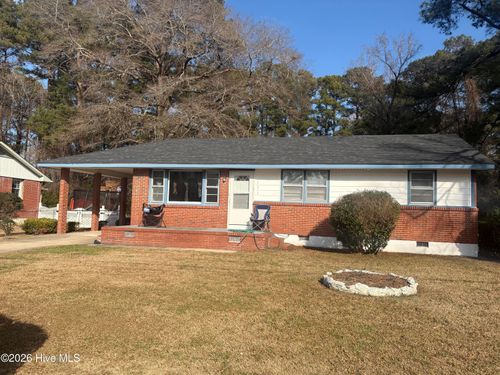 131 Cole Dr, Jacksonville, NC, 28540-7017 | Card Image