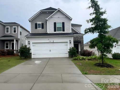 11908 Red Leaf Dr, Charlotte, NC, 28215-1017 | Card Image