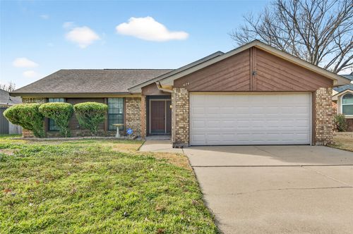 424 Benjamin Ln, Arlington, TX, 76002-2876 | Card Image