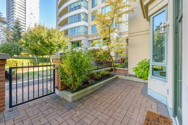 TH4 - 6659 Southoaks Crescent, Townhouse with 3 bedrooms, 2 bathrooms and 2 parking in Burnaby BC | Image 23