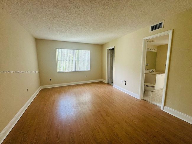 APT-315 - 4215 University Dr, Condo with 2 bedrooms, 2 bathrooms and null parking in Sunrise FL | Image 40