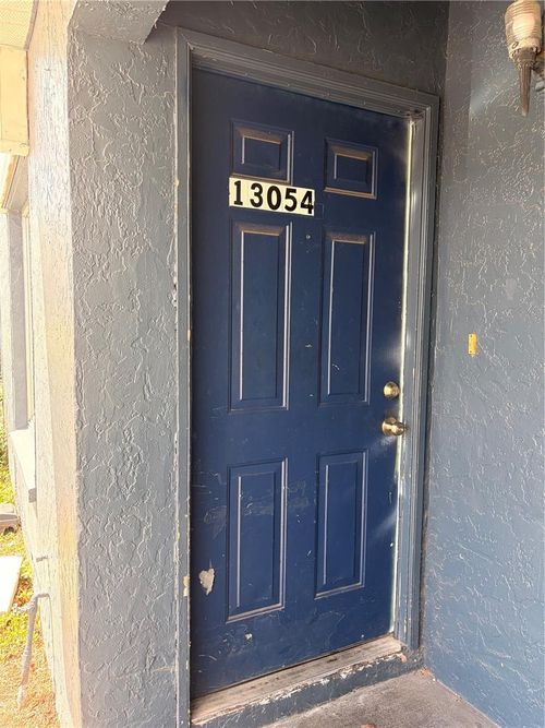 13054 Londondary Place, TAMPA, FL, 33612 | Card Image