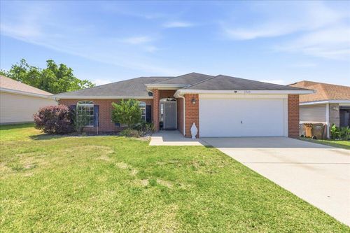 1945 Shadow Lake Dr, Gulf Breeze, FL, 32563-7617 | Card Image