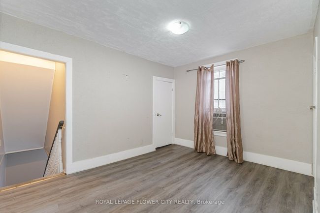 189 Dundas St N, House attached with 3 bedrooms, 2 bathrooms and 5 parking in Cambridge ON | Image 21