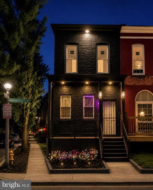 4101 Massachusetts Ave, BALTIMORE, MD, 21229-3609 | Card Image