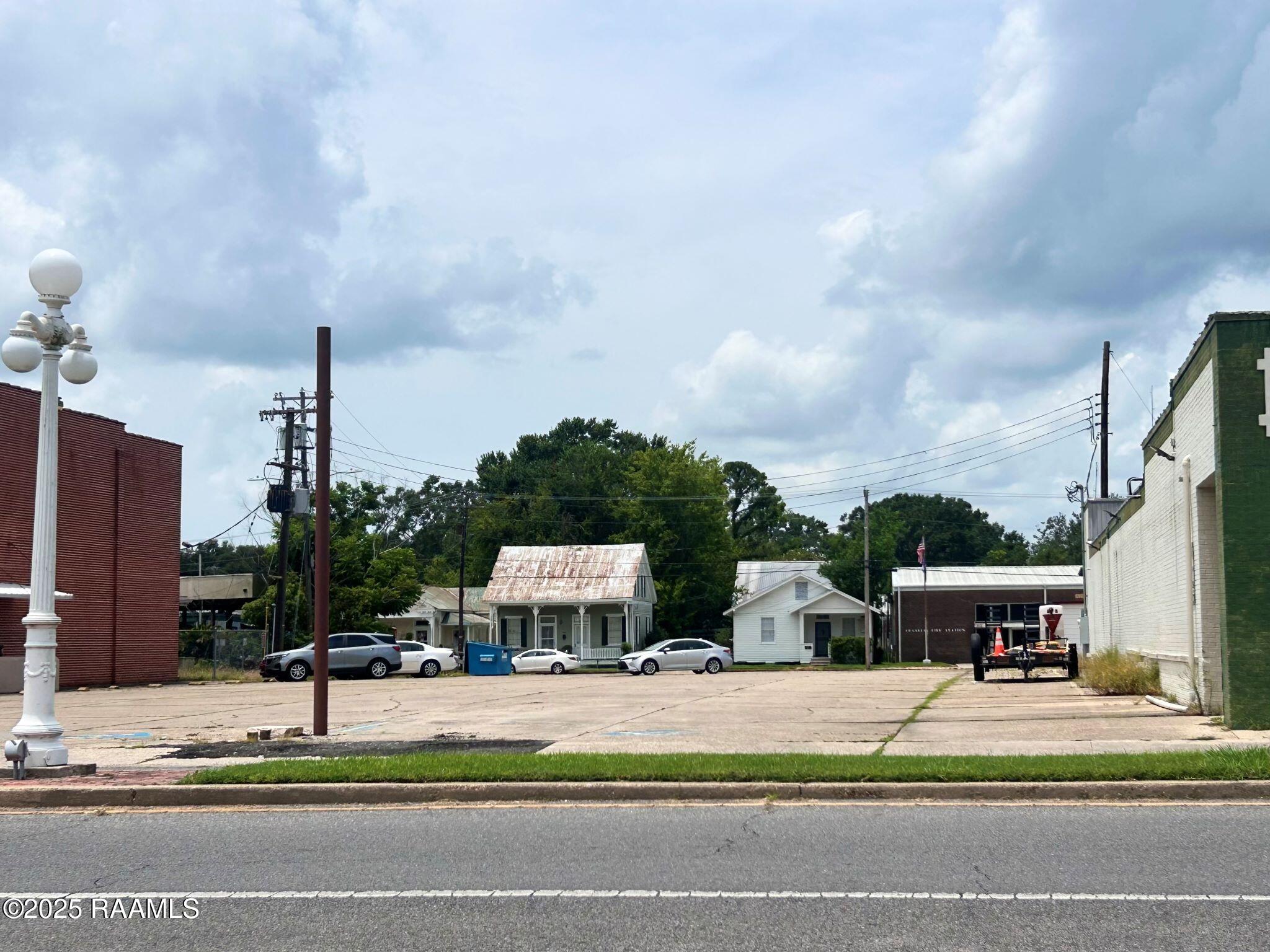 Commercial Sale in Franklin 3