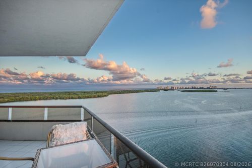 1453-100 Lakeshore Dr, North Palm Beach, FL, 33408-3679 | Card Image