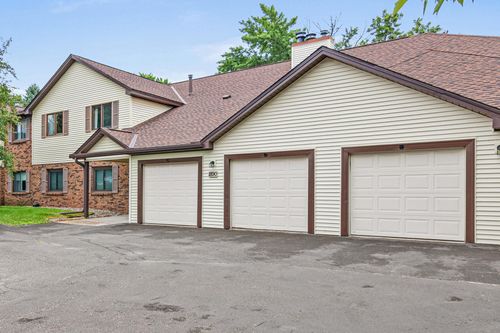 c-1890 Fox Ridge Dr, West Saint Paul, MN, 55118-3974 | Card Image