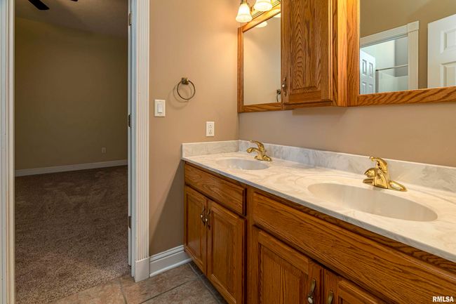 1511 Chart Hills Dr, House other with 4 bedrooms, 4 bathrooms and null parking in Marion IL | Image 30