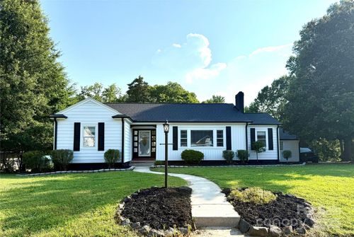 515 Heilig Ave, Salisbury, NC, 28144-6342 | Card Image