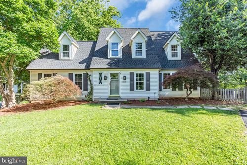 13634 Poplar Tree Rd, CHANTILLY, VA, 20151-2512 | Card Image