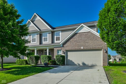 5132 Montevideo Dr, Plainfield, IN, 46168-8100 | Card Image