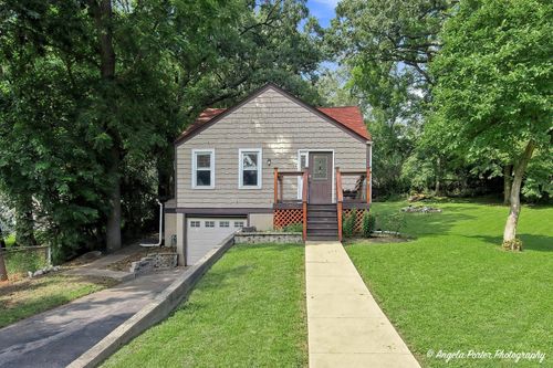 7724 Oak Rd, Wonder Lake, IL, 60097-8623 | Card Image
