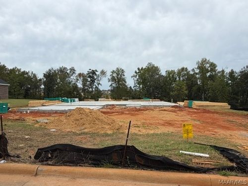 1000 Sunfield Dr, Prattville, AL, 36066-1985 | Card Image