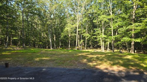 Lot 109 Oriole Ct, Hawley, PA, 18428-7775 | Card Image