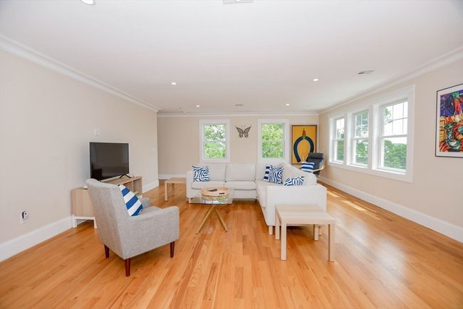 APT-4 - 324 Front St, House other with 2 bedrooms, 2 bathrooms and 2 parking in Marion MA | Image 15