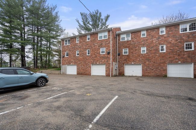 134 - 540 Granby Rd, Condo with 2 bedrooms, 2 bathrooms and 1 parking in South Hadley MA | Image 25