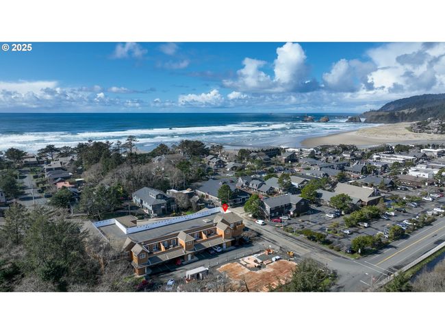 APT-201 - 123 S Hemlock St, Condo with 3 bedrooms, 2 bathrooms and null parking in Cannon Beach OR | Image 48