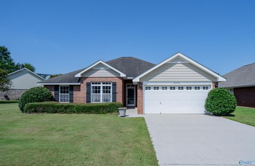 4703 Carrington Blvd Se, Owens Cross Roads, AL, 35763-9257 | Card Image