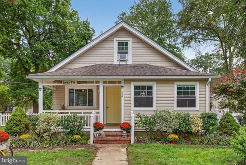 118 7th St, Colonial Beach, VA, 22443-1604 | Card Image