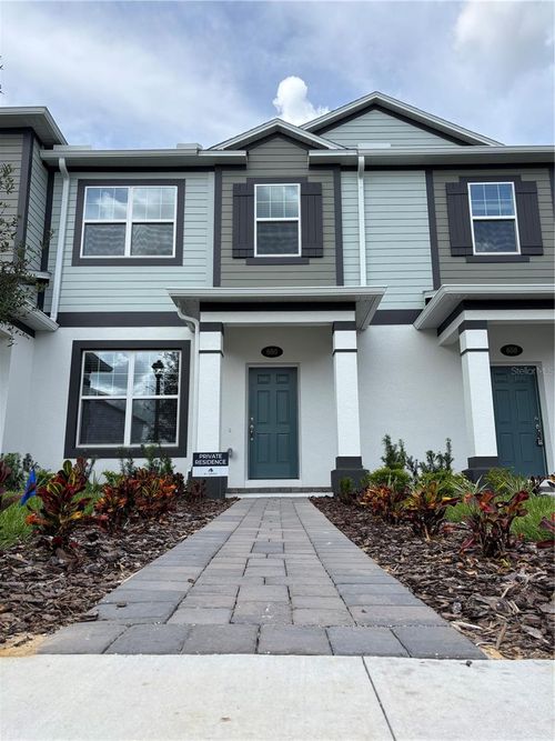 660 Pothos St, APOPKA, FL, 32703-7156 | Card Image