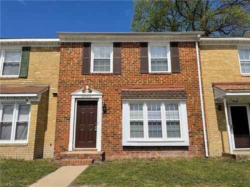 5520 Keydet Dr, Virginia Beach, VA, 23462-7312 | Card Image