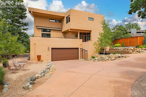531 Crystal Hills Blvd, Manitou Springs, CO, 80829-2736 | Card Image