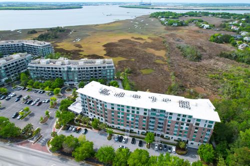 443-155 Wingo Way, Mount Pleasant, SC, 29464-1861 | Card Image