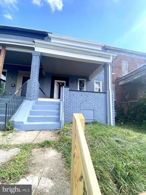 3411 Reisterstown Rd, BALTIMORE, MD, 21215-7823 | Card Image