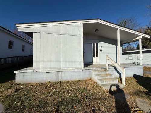 412 Meredith St, High Point, NC, 27260-6229 | Card Image