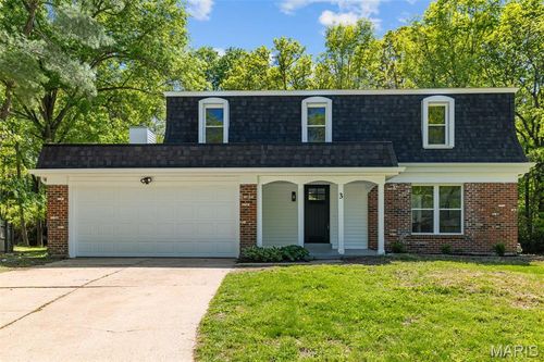 3 Norwell Ct, Saint Charles, MO, 63304-6927 | Card Image