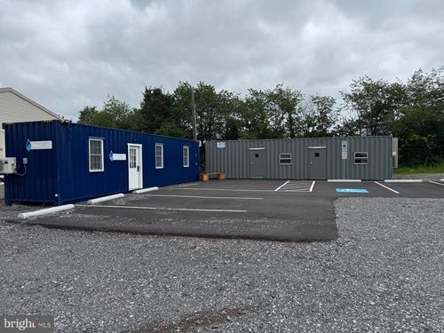 rear-935 Stone Hill Rd, DENVER, PA, 17517-9674 | Card Image