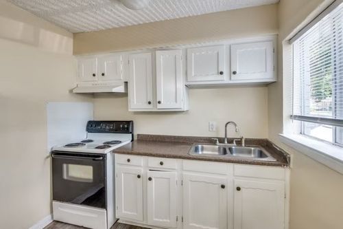 apt-6-512 S Delaware St, Irving, TX, 75060-4137 | Card Image