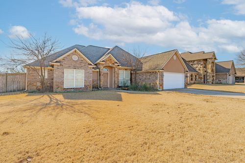 1114 Elk Ridge Dr, Stephenville, TX, 76401-6061 | Card Image